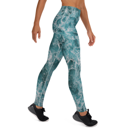 Hike Froth Camo Yoga Leggings - Image 4